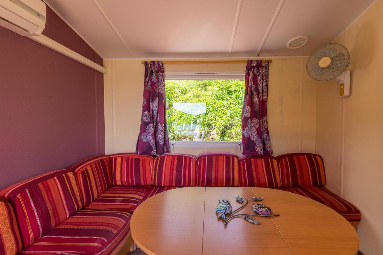 Camping Le Mas De Riri Celles  المظهر الخارجي الصورة