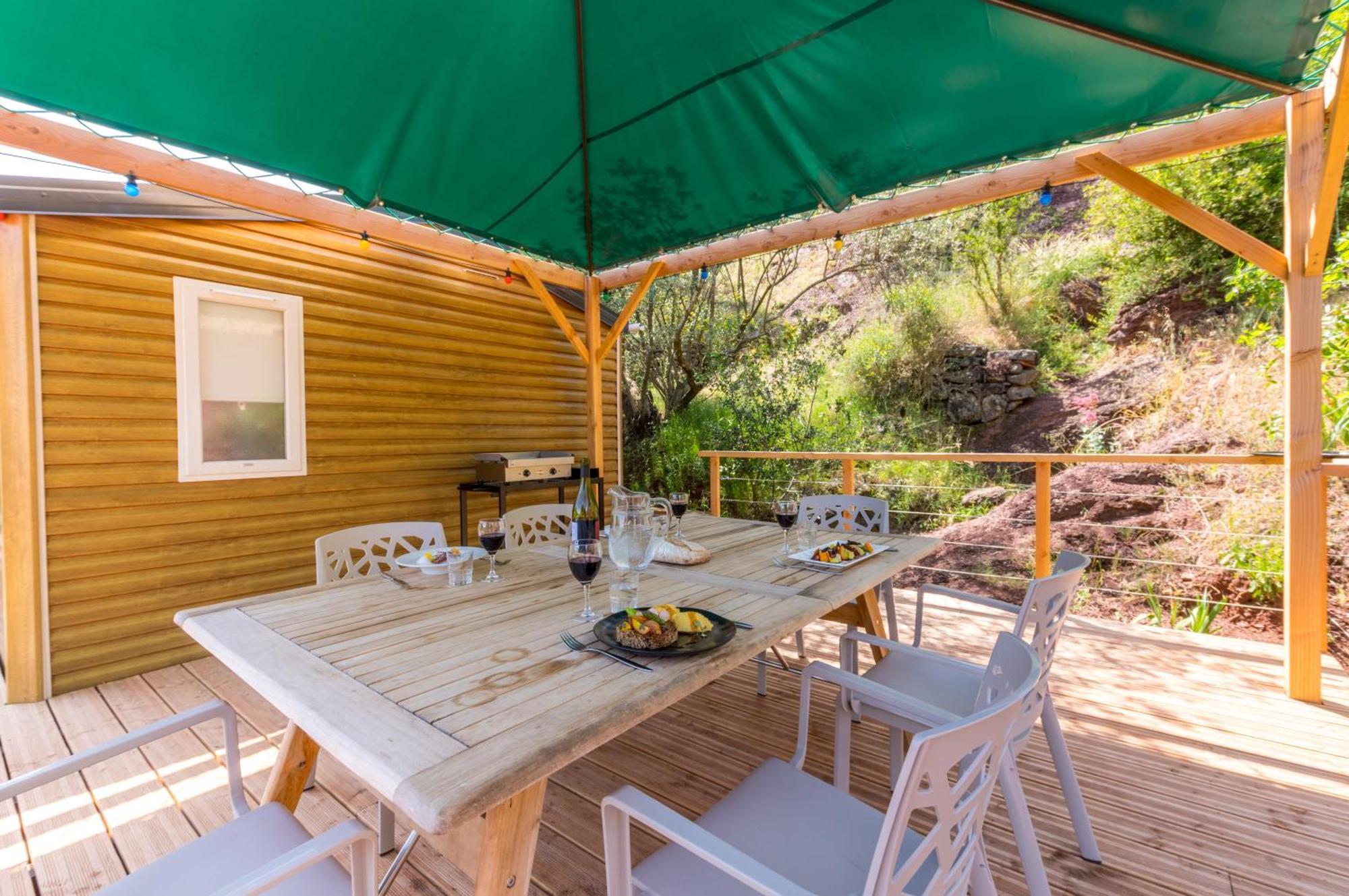Camping Le Mas De Riri Celles  المظهر الخارجي الصورة